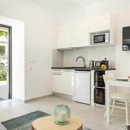 Cozy Corner Luxury Apartments خانيا الغرفة الصورة