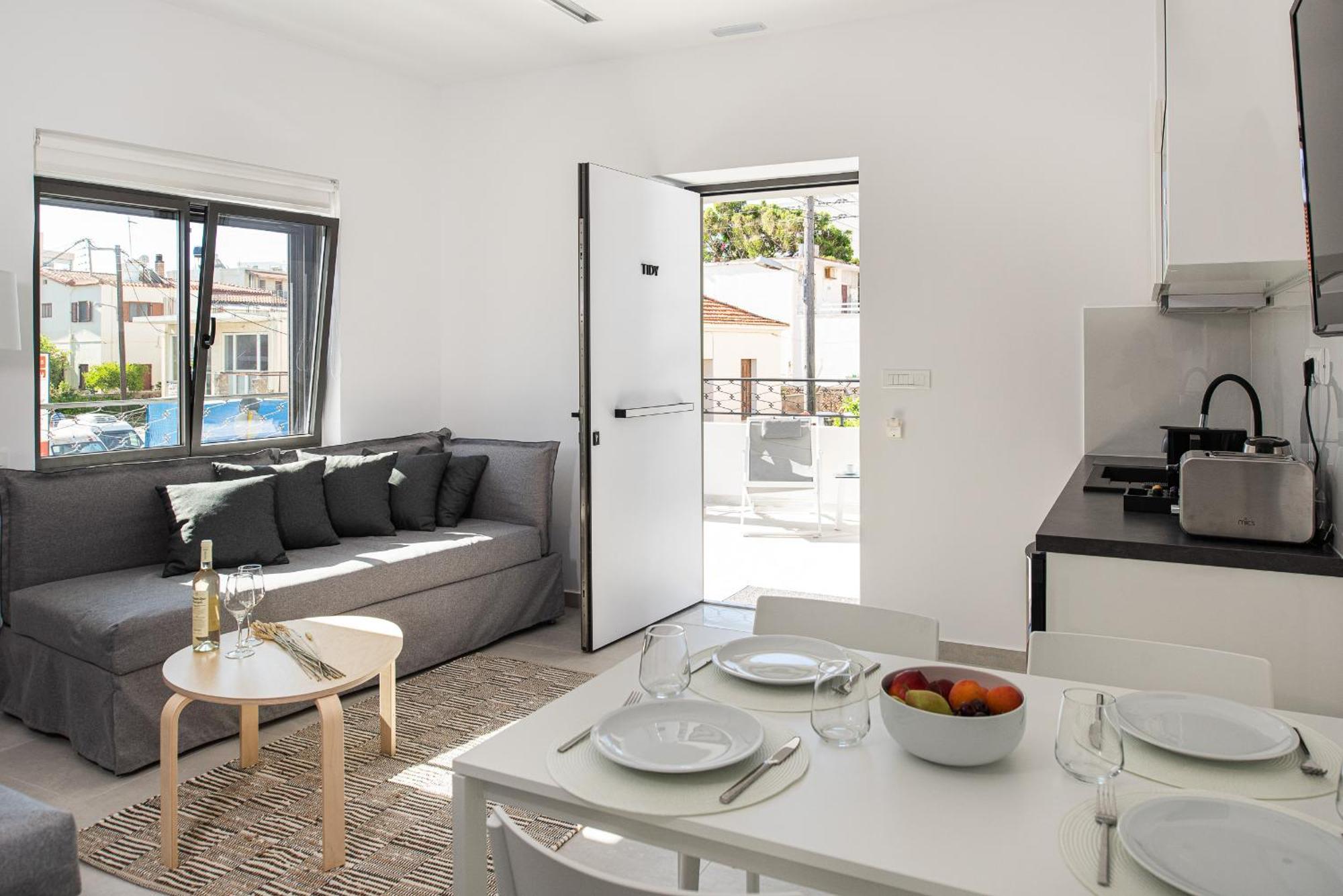 Cozy Corner Luxury Apartments خانيا الغرفة الصورة